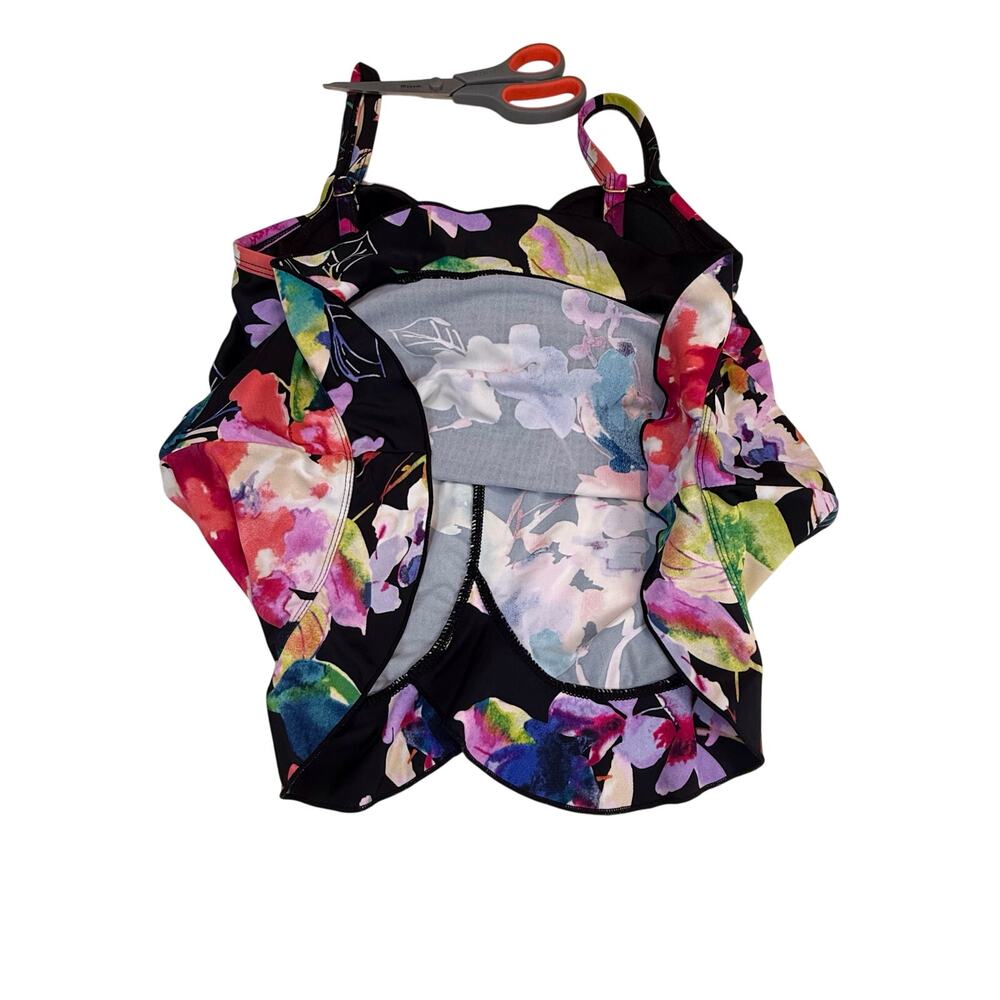 Maxine of Hollywood Black Tropical Floral Tankini Ruffled front and Hem - Picture 10 of 16